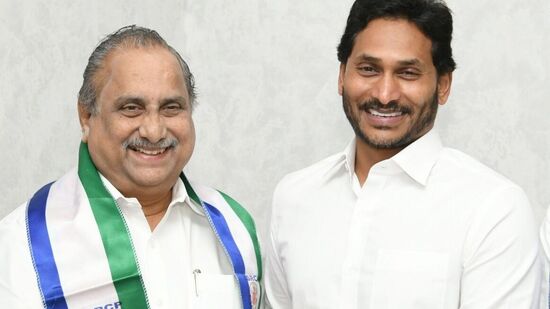 పద్మనాభ రెడ్డిగా పేరు మార్చుకుంటున్నట్టు ప్రకటించిన ముద్రగడ