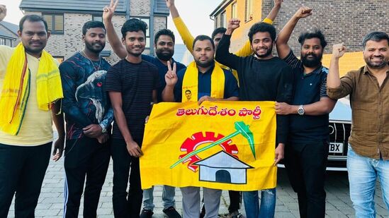 విదేశాల్లో స్థిరపడిన తెలుగు యువత &nbsp;ఏపీ ఎన్నికల ఫలితాలతో సంబరాలు చేసుకున్నారు.