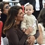 <p>Priyanka Chopra Daughter: ప్రియాంకా చోప్రా తన కూతురు మాలతీ మేరీ ముఖాన్ని తొలిసారి గతేడాది జనవరిలో జరిగిన జొనాస్ బ్రదర్స్ హాలీవుడ్ వాక్ ఆఫ్ ఫేమ్ ఈవెంట్లో రివీల్ చేసింది.</p>