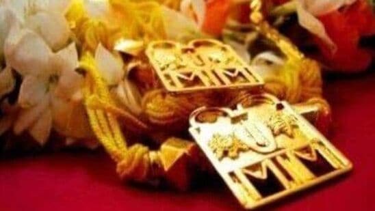 వివాహం ఆలస్యమవుతోందా? జాతకంలో దోషాల వల్ల కూడా కొంత ఆలస్యమయ్యే అవకాశం ఉంది. &nbsp;వివాహం ఆలస్యానికి అనేక కారణాలలో ఒకటి గ్రహ దోషం.