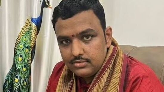 బ్రహ్మశ్రీ చిలకమర్తి ప్రభాకర చక్రవర్తి శర్మ