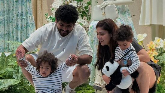 Father's Day 2024: లేడీ సూపర్ స్టార్ నయనతార తన భర్త విగ్నేష్ శివన్, కవల పిల్లల ఫొటోను షేర్ చేస్తూ ఫాదర్స్ డే విషెస్ చెప్పింది.