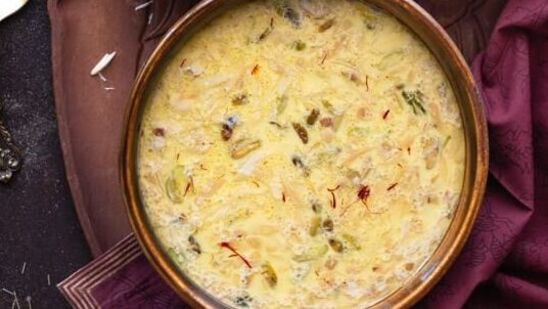 షీర్ కుర్మా రెసిపీ