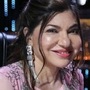 <p>Alka Yagnik sensorineural hearing loss: బాలీవుడ్ లోని మోస్ట్ పాపులర్ ప్లేబ్యాక్ సింగర్లలో ఒకరైన అల్కా యాగ్నిక్ తాను సెన్సొరిన్యూరల్ హియరింగ్ లాస్ తో బాధపడుతున్నట్లు వెల్లడించింది. తన ఇన్‌స్టాగ్రామ్ ద్వారా తాను అత్యంత అరుదుగా వచ్చే దీని బారిన పడినట్లు తెలిపింది. కొన్ని వారాల కిందట ఇది జరిగినట్లు చెప్పింది.</p>