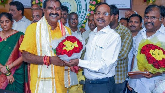 జలవనరుల శాఖ మంత్రిగా నిమ్మల రామానాయుడు బాధ్యతల స్వీకారం