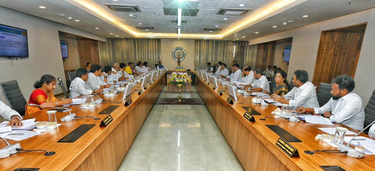 ఏపీ అసెంబ్లీలో తొలి &nbsp;క్యాబినెట్ సమావేశం