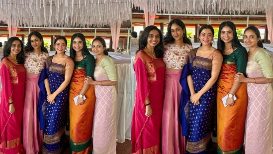 రాయల్ బ్లూ చీరలో రష్మిక మందన్న చాలా అందంగా కనిపించింది. ఈ ఫోటో చూసిన అభిమానులు వావ్ అంటున్నారు. ఇందులో స్నేహితులతో సన్నిహితంగా రష్మిక ఫొటోకు పోజు ఇచ్చింది. &nbsp;
