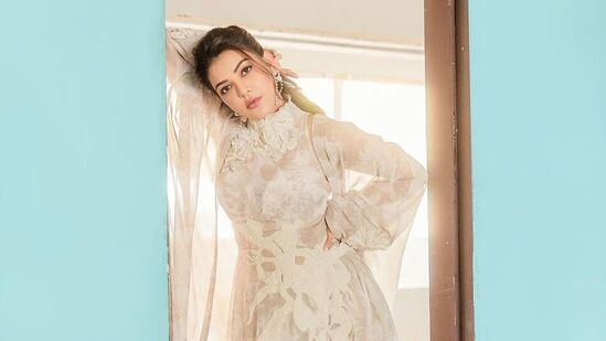 స‌త్య‌భామ త‌ర్వాత కాజ‌ల్ నెక్స్ట్ తెలుగు మూవీ ఏద‌న్న‌ది ఆస‌క్తిక‌రంగా మారింది. డిఫ‌రెంట్ రోల్స్ కోసం ఎదురుచూస్తోన్న కాజ‌ల్ కొత్త క‌థ‌లు వింటోన్న‌ట్లు స‌మాచారం.