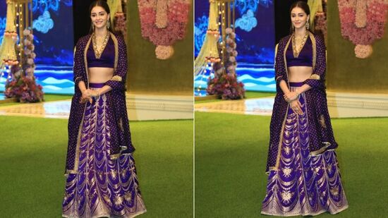 అనన్య పాండే పర్పుల్ లెహంగాలో మెరిసింది. ఈ ప్రత్యేకమైన దుస్తుల్లో బంగారు వర్ణంతో కూడిన వి-నెక్లైన్ బ్లౌజ్, మ్యాచింగ్ స్కర్ట్, ఆమె భుజాలపై అందంగా కప్పిన సున్నితమైన దుపట్టా ఉన్నాయి. అనన్య పాండే పర్పుల్ లెహంగాలో మెరిసింది. ఈ ప్రత్యేకమైన దుస్తుల్లో బంగారు వర్ణంతో కూడిన వి-నెక్లైన్ బ్లౌజ్, మ్యాచింగ్ స్కర్ట్, ఆమె భుజాలపై అందంగా కప్పిన సున్నితమైన దుపట్టా ఉన్నాయి. 