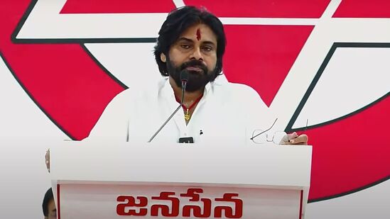 జనసేన అధ్యక్షుడు పవన్ కళ్యాణ్‌