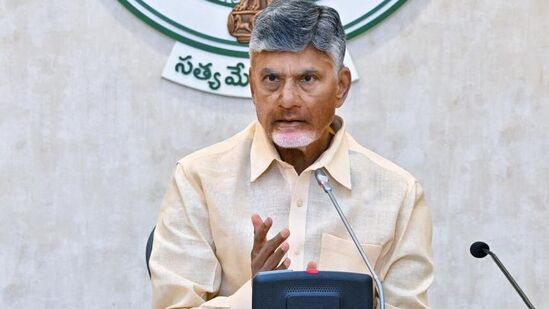 ఏపీ ముఖ్యమంత్రి చంద్రబాబు నాయుడు