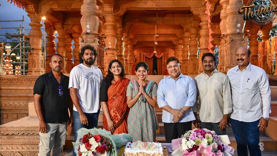 శ్రీకాకుళం బ్యాక్‌డ్రాప్‌లో జాల‌ర్ల జీవితాల నేప‌థ్యంలో తెర‌కెక్కుతోన్న తండేల్ మూవీ ఈ ఏడాది చివ‌ర‌లో ప్రేక్ష‌కుల ముందుకు రాబోతోంది.&nbsp;