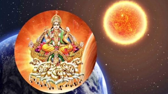 నవగ్రహాలు ఎప్పటికప్పుడు వాటి స్థితిని మారుస్తాయి. అందుకు కొంత సమయం పడుతుంది. ఒక వ్యక్తి జాతకం తొమ్మిది గ్రహాల కార్యకలాపాలపై ఆధారపడి ఉంటుందని జ్యోతిష్య శాస్త్రం చెబుతోంది. ఈ విషయంలో తొమ్మిది గ్రహాలకు అధిపతి అయిన సూర్యభగవానుడి సంచారం చాలా ముఖ్యమైనదిగా భావిస్తారు.