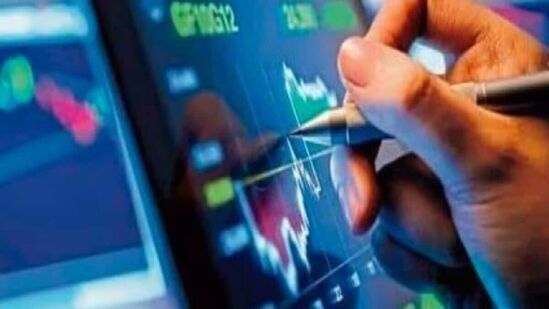 బడ్జెట్ తర్వాత కొనాల్సిన స్టాక్స్