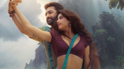 చుట్టమల్లే చుట్టేస్తాంది తుంటరి చూపు.. దేవర సెకండ్ సింగిల్ లిరిక్స్ ఇవే చుట్టమల్లే చుట్టేస్తాంది తుంటరి చూపు.. దేవర సెకండ్ సింగిల్ లిరిక్స్ ఇవే