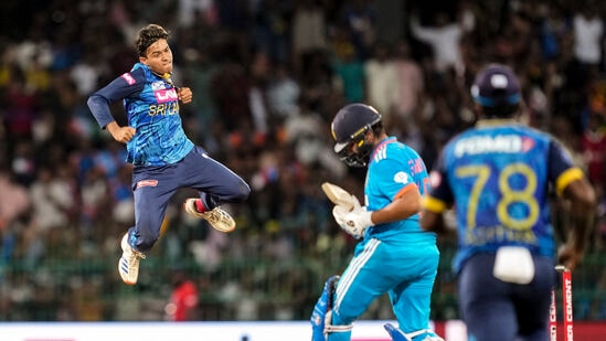 IND vs SL 3rd ODI: చేతులెత్తేసి ఘోరం ఓడిన టీమిండియా.. శ్రీలంకదే సిరీస్.. 27 ఏళ్ల తర్వాత ఇలా..