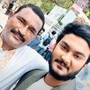 హీరో, నిర్మాతను కొట్టి చంపిన జనాలు- కలిసి మరణించిన తండ్రీకొడుకులు- హింసాత్మకంగా దేశ పరిస్థితి
