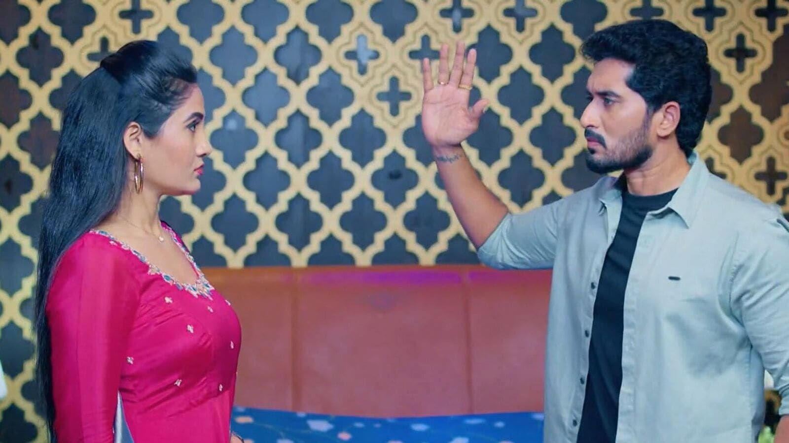 Karthika deepam august 9th: జ్యోత్స్నకు వార్నింగ్ ఇచ్చిన కార్తీక్.. శౌర్య ఇంటికి వచ్చేస్తుందన్న సంబరంలో శోభ