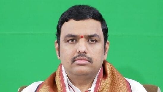 చిలకమర్తి ప్రభాకర చక్రవర్తి శర్మ