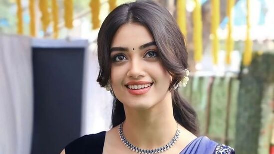 మిస్టర్ బచ్చన్ సినిమాకు అంగీకరించి తాను అద్భుతమైన నిర్ణయం తీసుకున్నానని ఇప్పుడు అనిపిస్తోందని భాగ్యశ్రీ అన్నారు. ఈ కథ ముందే వినాల్సిందని షూటింగ్ సమయంలో తనకు ఎప్పుడూ అనిపించలేదని చెప్పారు. ఈ మూవీ చేసినందుకు చాలా సంతోషంగా ఉందని అన్నారు.&nbsp;