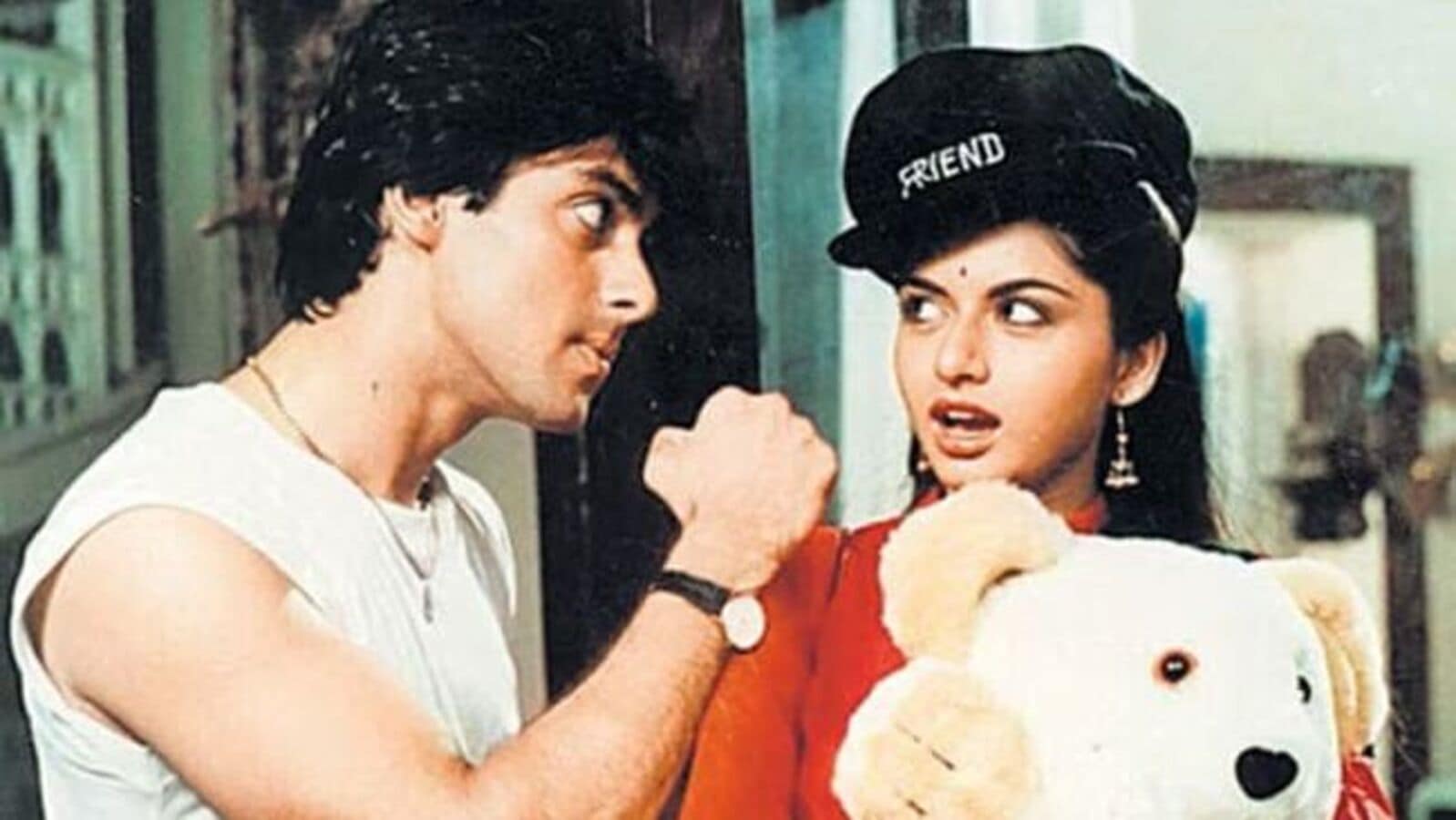 Maine Pyaar Kiya re-release: 35 ఏళ్ల తర్వాత రీరిలీజ్ కాబోతున్న బ్లాక్‌బస్టర్ ఎవర్ గ్రీన్ లవ్ స్టోరీ.. డేట్ ఇదే