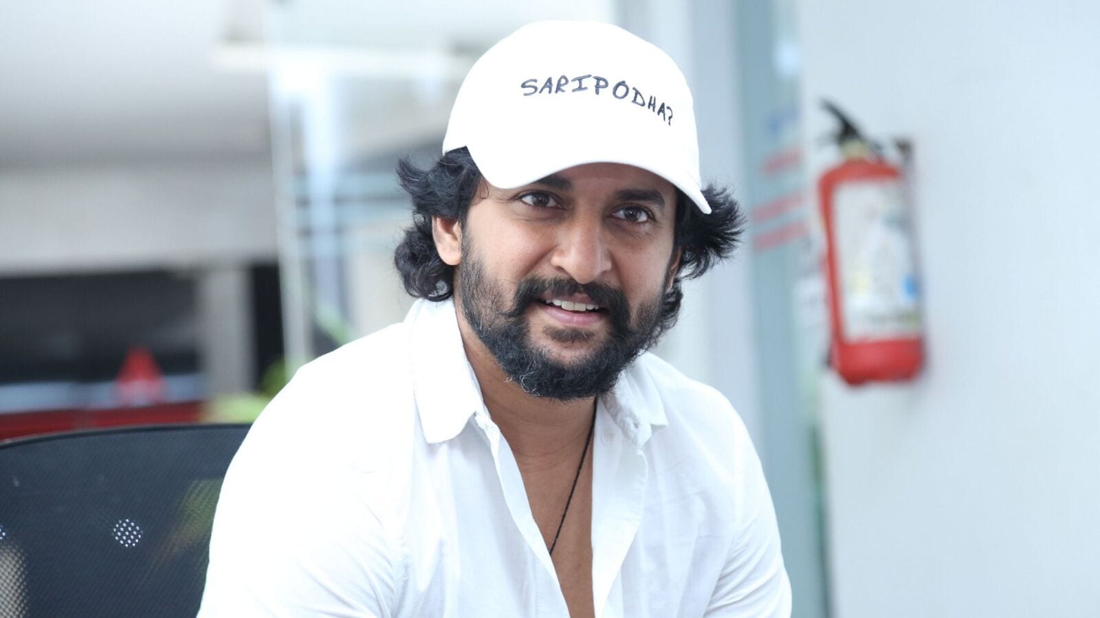 Hero Nani: నేను బ్యాక్‌ సీట్ తీసుకున్నా.. ఇక వాళ్లపైనే భారం ఉంది.. నేచురల్ స్టార్ నాని కామెంట్స్