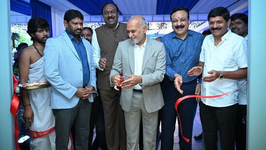 హైదరాబాద్‌లో టెక్నో పెయింట్స్‌ తొలి ఎక్స్‌పీరియెన్స్‌ సెంటర్‌ ప్రారంభం