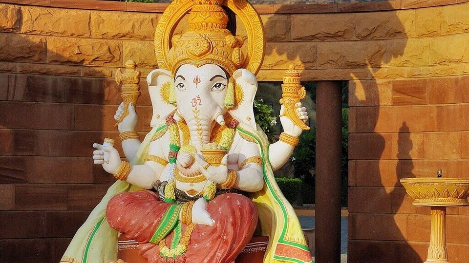 Vinayaka chavithi 2024 ఈ వినాయక చవితికి ఫేమస్ గణపతి ఆలయాలు