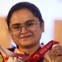 Paris Paralympics 2024: పారాలింపిక్స్ 2024లో ఇప్పటి వరకూ ఇండియా సాధించిన 7 మెడల్స్ లో షూటర్ అవని లెఖారా సాధించిన గోల్డ్ మెడల్ తోపాటు రెండు సిల్వర్, నాలుగు బ్రాంజ్ మెడల్స్ ఉన్నాయి. <p>Paris Paralympics 2024: పారాలింపిక్స్ 2024లో ఇప్పటి వరకూ ఇండియా సాధించిన 7 మెడల్స్ లో షూటర్ అవని లెఖారా సాధించిన గోల్డ్ మెడల్ తోపాటు రెండు సిల్వర్, నాలుగు బ్రాంజ్ మెడల్స్ ఉన్నాయి.</p>