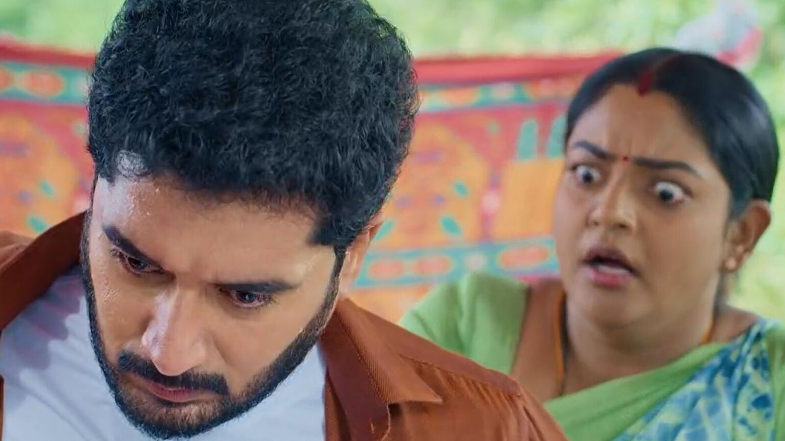 Karthika deepam september 9th episode: దీప మీద దాడి, కార్తీక్ ని కత్తితో పొడిచిన నరసింహ- షాక్ లో జ్యోత్స్న ఫ్యామిలీ