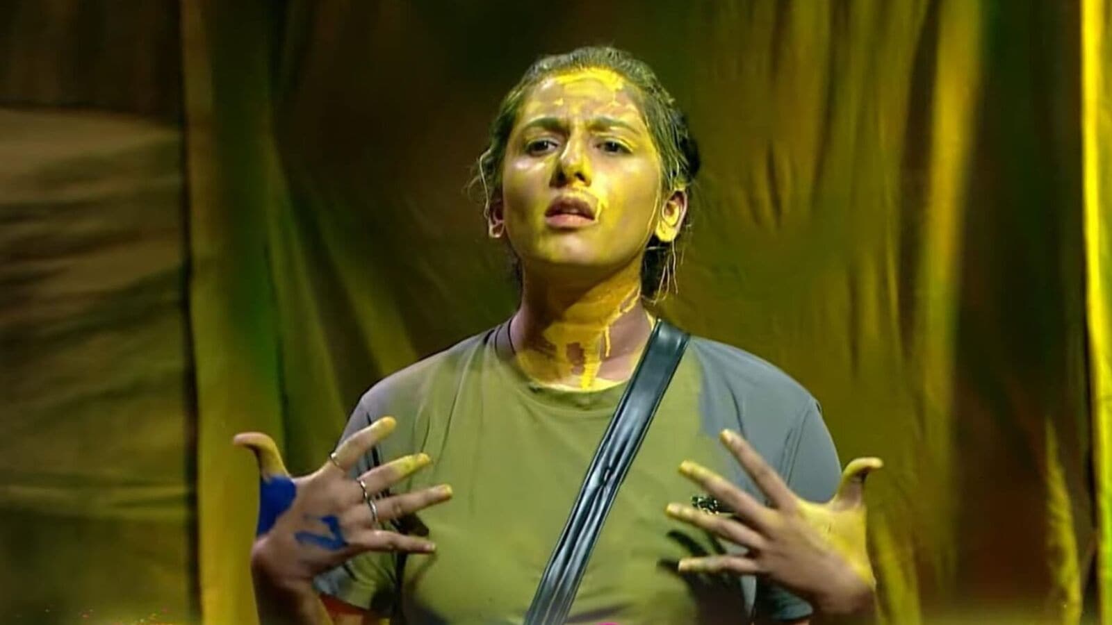 Telugu Cinema News Live September 10, 2024: Bigg Boss Vishnupriya: యాంకర్ విష్ణుప్రియపై దారుణంగా సోనియా పర్సనల్ అటాక్.. బట్టలు సరిగ్గా వేసుకోవు, ఫ్యామిలీ లేదంటూ!