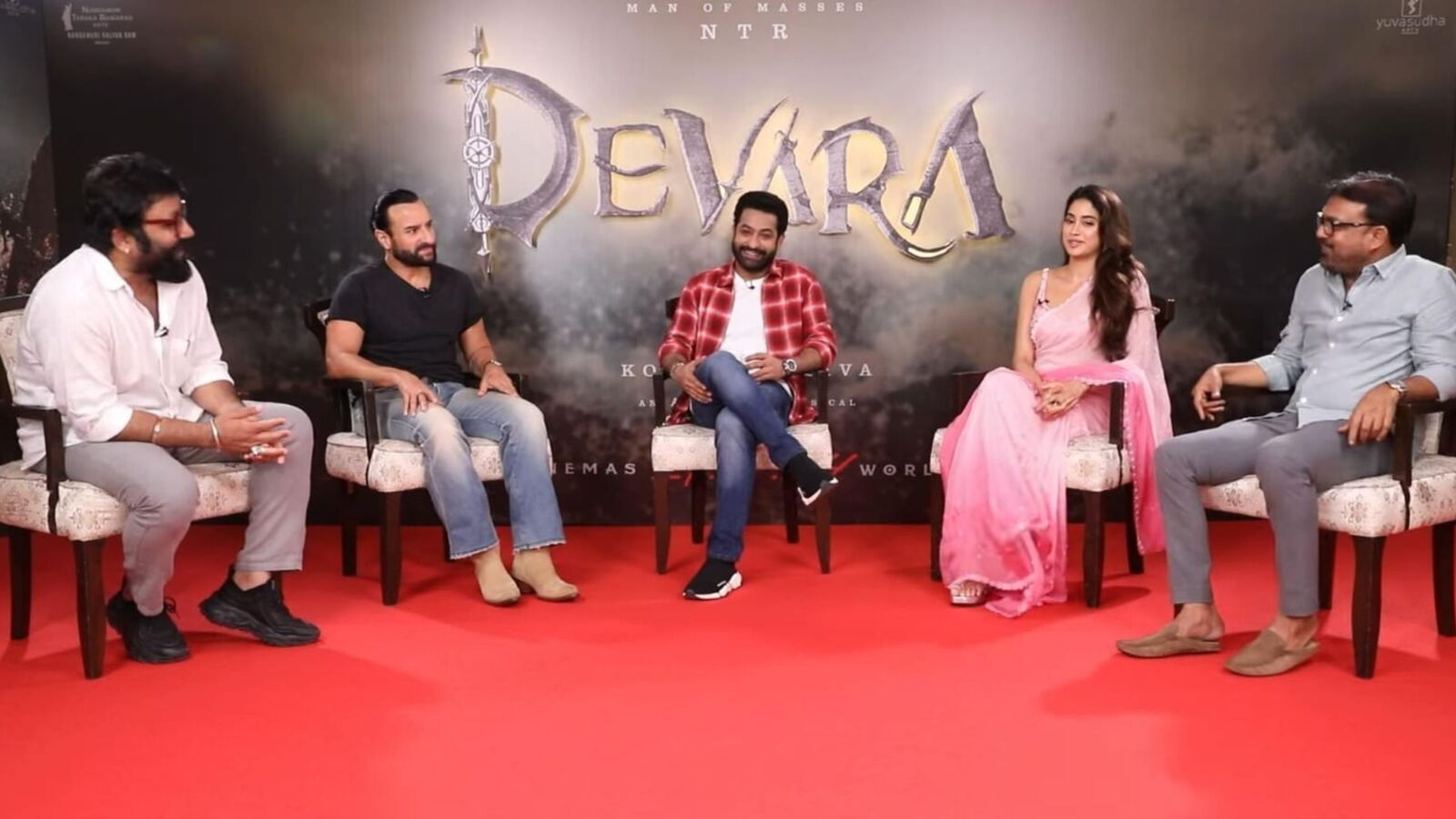 Devara: దేవర టీమ్‌తో సందీప్ రెడ్డి వంగా ఇంటర్వ్యూ.. ఫస్ట్ పార్ట్‌లో చనిపోతారా? సెకండ్ పార్ట్‌లోనా? డైరెక్టర్ ప్రశ్న