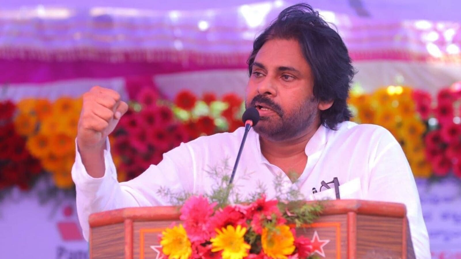 Pawan Kalyan Question in KBC: కౌన్‍ బనేగా కరోడ్‍పతిలో పవన్ కల్యాణ్‍పై ప్రశ్న.. ఏదంటే..