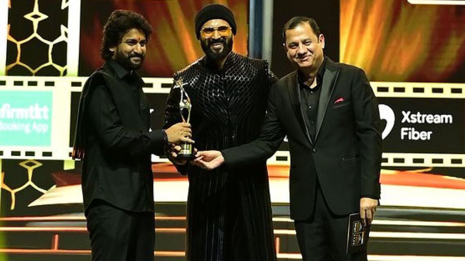 Siima 2024 Awards: ‘సైమా’లో నాని సినిమాల ఆధిపత్యం: ఉత్తమ నటుడిగా అవార్డు.. బెస్ట్ మూవీగా బాలయ్య చిత్రం: ఫుల్ లిస్ట్ ఇదే