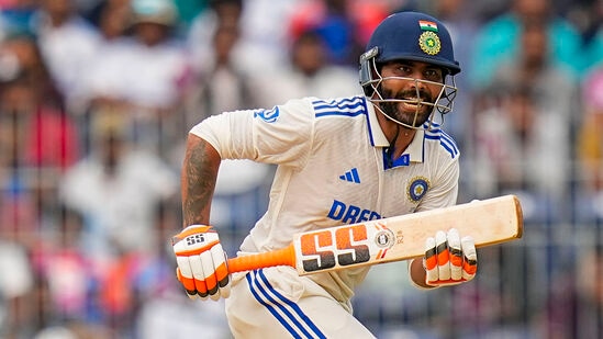 India vs Bangladesh Live: టెస్టుల్లో జడేజా తన 21వ హాఫ్ సెంచరీ చేశాడు. మరోసారి టీమిండియాకు బ్యాట్ తో ఆపద్భాందవుడిగా నిలిచాడు.