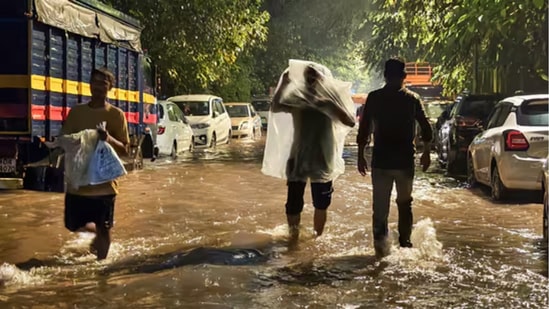 ముంబయి వర్షాలు