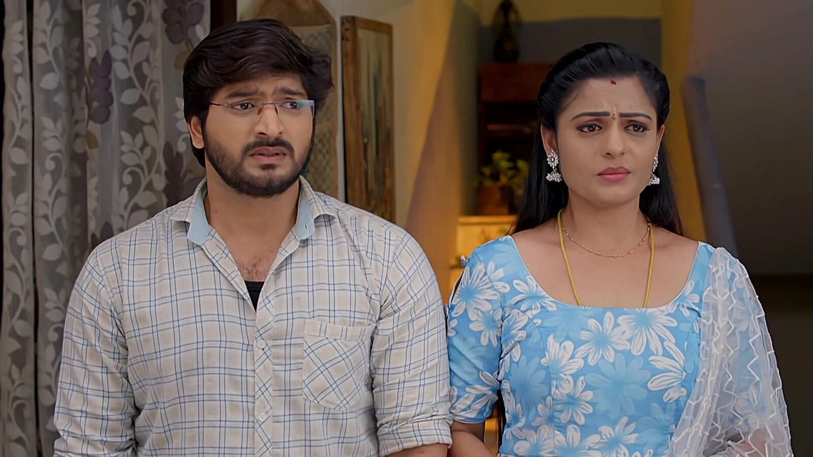 Gundeninda Gudigantalu Today Episode: మ‌నోజ్ జాబ్ గురించి ప్ర‌భావ‌తి గొప్ప‌లు - శృతి, ర‌వి పెళ్లికి లైన్ క్లియ‌ర్‌