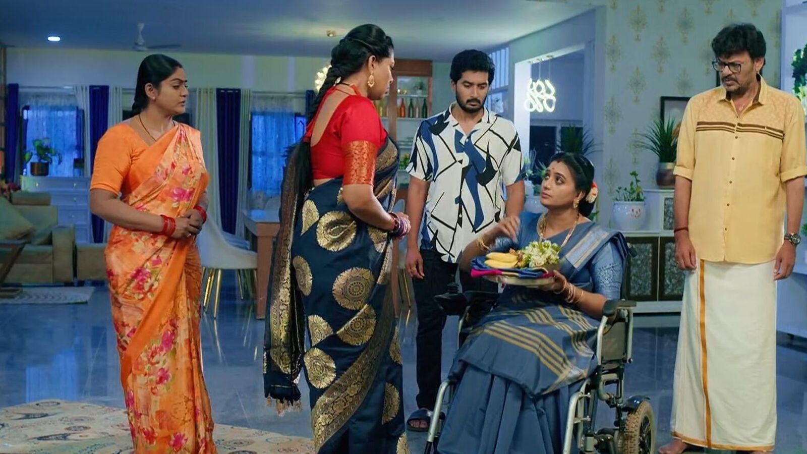 Karthika deepam september 28th episode: బావతో పెళ్లి కావాలన్న జ్యోత్స్న- శ్రీధర్ ని కావేరికి అప్పగించిన కాంచన