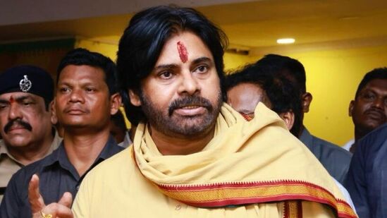 Pawan Kalyan: ఆ తమిళ డైరెక్టర్ ఫిల్మ్ మేకింగ్ అంటే ఇష్టం: పవన్ కల్యాణ్