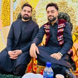 <p>Rashid Khan Wedding: ఆఫ్ఘనిస్థాన్ క్రికెట్ జట్టు స్టార్ స్పిన్నర్ రషీద్ ఖాన్ కొత్త ఇన్నింగ్స్ మొదలుపెట్టాడు. గురువారం (అక్టోబర్ 3) కాబూల్ లో అతడు పెళ్లి చేసుకున్నాడు.</p>