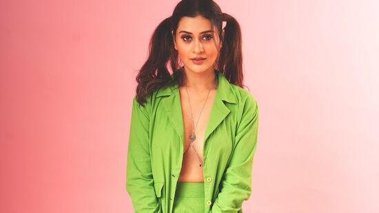 &nbsp;త్రీ రోజెస్ వెబ్‌సిరీస్‌లో పాయ‌ల్ రాజ్‌పుత్‌తో పాటు ఈషారెబ్బా, పూర్ణ ప్ర‌ధాన పాత్ర‌ల్లో న‌టించారు. ఈ సిరీస్‌కు మారుతి క్రియేట‌ర్‌గా వ్య‌వ‌హ‌రించాడు.&nbsp;