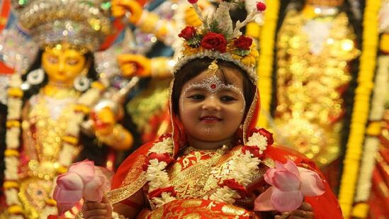 నవరాత్రుల సమయంలో, భక్తులు నవమి తిథి నాడు కన్యా పూజ చేస్తారు. నవమి పర్వదినమైన&nbsp;అక్టోబర్ 11వ&nbsp;తేదీ శుక్రవారం నాడు కన్యాపూజ చేయడం శ్రేయస్కరం.