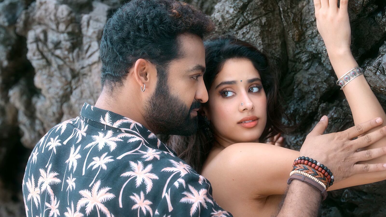 Devara Collection: రూ. 408 కోట్లు కొల్లగొట్టిన దేవర.. 2 వారాల కలెక్షన్స్ ఇవే! మరి ప్రాఫిట్ ఎంతో తెలుసా?