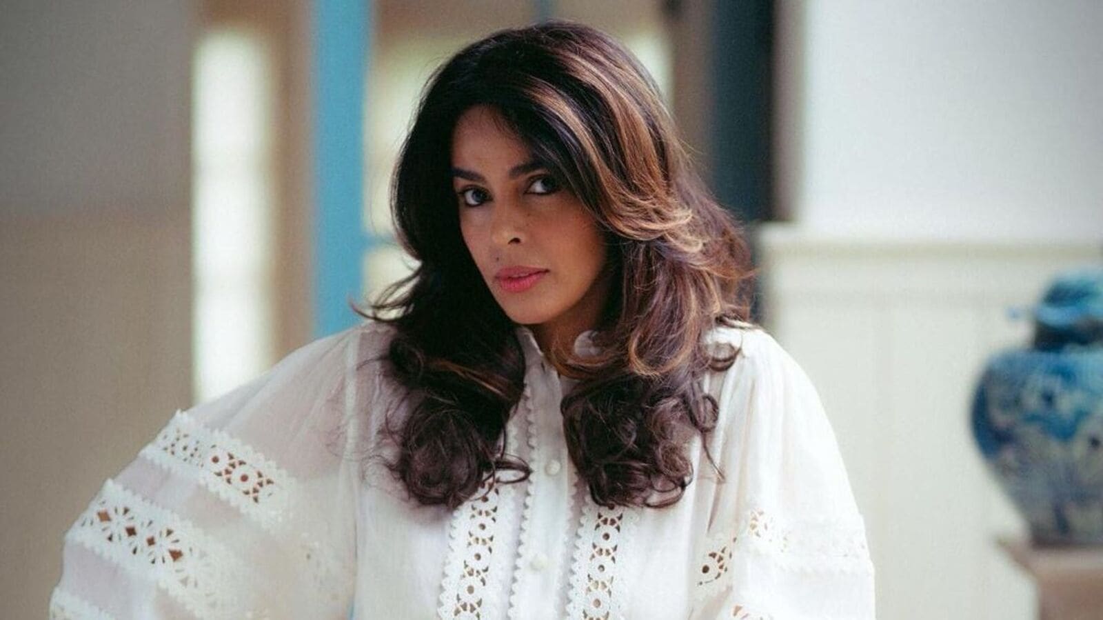 Mallika Sherawat: ఆడపిల్లగా పుట్టినందుకు మా అమ్మ డిప్రెషన్‌లోకి వెళ్లిపోయింది: బాలీవుడ్ నటి షాకింగ్ కామెంట్స్