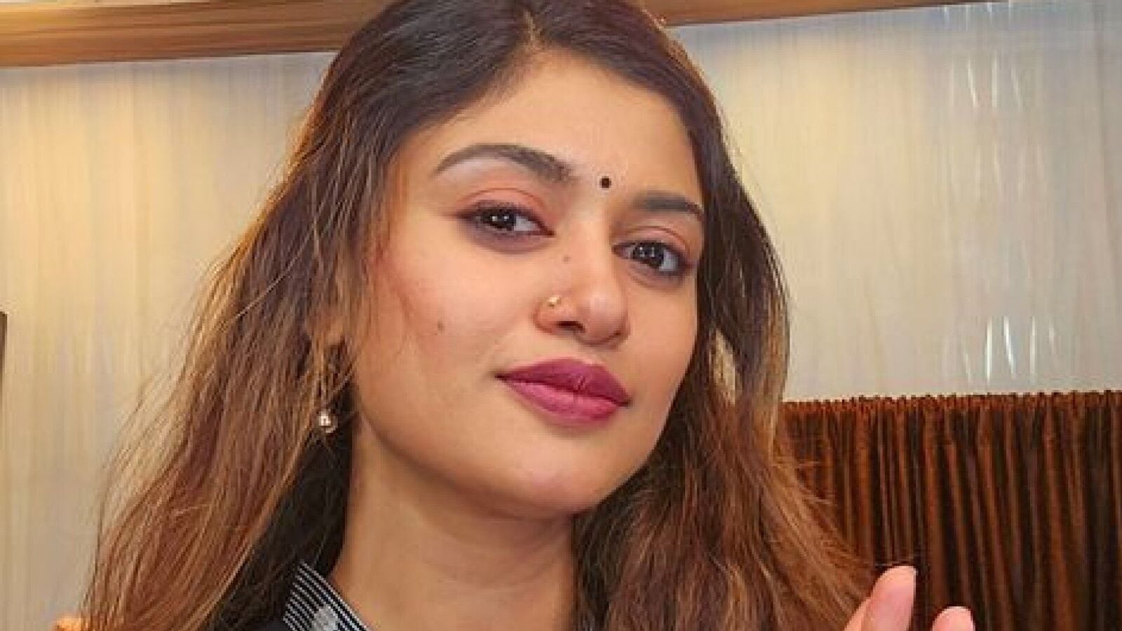 Oviya Video Leak: బిగ్‍బాస్ ఫేమ్ ప్రైవేట్ వీడియో లీక్.. స్పందించిన నటి