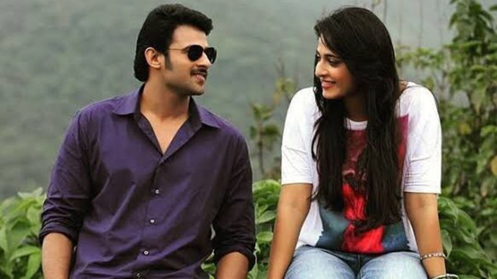 Prabhas Birthday: ప్రభాస్ ఫ్యాన్స్‌కు పండగే.. బర్త్‌డే రోజు ఏకంగా ఆరు సినిమాలు రీరిలీజ్