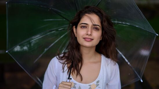 ఇన్‌స్టాగ్రామ్‌లో అత్య‌ధిక ఫాల‌వ‌ర్స్ ఉన్న క‌న్న‌డ హీరోయిన్ల‌లో ఆషికా రంగ‌నాథ్ ఫ‌స్ట్ ప్లేస్‌లో ఉంది.&nbsp;