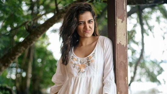 చిరంజీవి హీరోగా న‌టిస్తోన్న సోషియా ఫాంట‌సీ మూవీ విశ్వంభ‌ర‌లో ఆషికా రంగ‌నాథ్ ఓ కీల‌క పాత్ర చేస్తోంది.