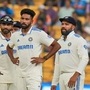 న్యూజిలాండ్తో తొలి టెస్టులో భారత్ కష్టాల్లో ఉంది. బెంగళూరులోని చిన్నస్వామి స్టేడియం వేదికగా జరుగుతున్న ఈ టెస్టులో న్యూజిలాండ్ ముందు కేవలం 107 పరుగుల లక్ష్యాన్ని మాత్రమే టీమిండియా ఉంచింది. రేపు (అక్టోబర్ 20) ఐదో రోజైన చివరి రోజు ఆట జరగనుంది. <p>న్యూజిలాండ్తో తొలి టెస్టులో భారత్ కష్టాల్లో ఉంది. బెంగళూరులోని చిన్నస్వామి స్టేడియం వేదికగా జరుగుతున్న ఈ టెస్టులో న్యూజిలాండ్ ముందు కేవలం 107 పరుగుల లక్ష్యాన్ని మాత్రమే టీమిండియా ఉంచింది. రేపు (అక్టోబర్ 20) ఐదో రోజైన చివరి రోజు ఆట జరగనుంది. </p>