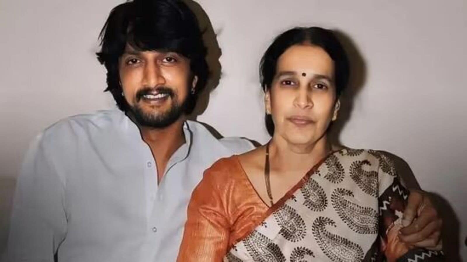 Kiccha Sudeep: కిచ్చా సుదీప్‌కు మాతృవియోగం - ప‌వ‌న్ క‌ళ్యాణ్ సంతాపం